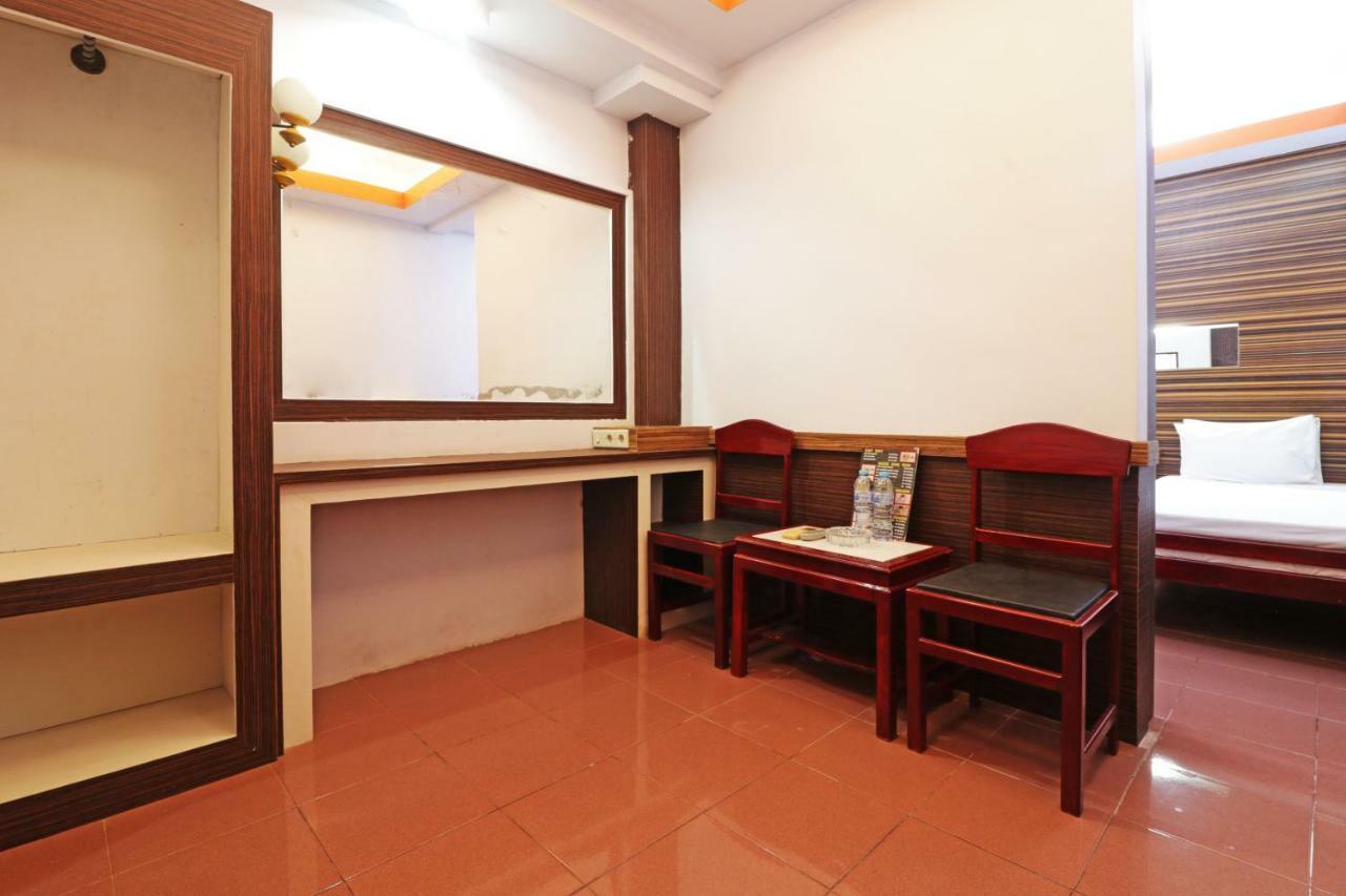 Mutiara Sari Hotel Makassar Esterno foto